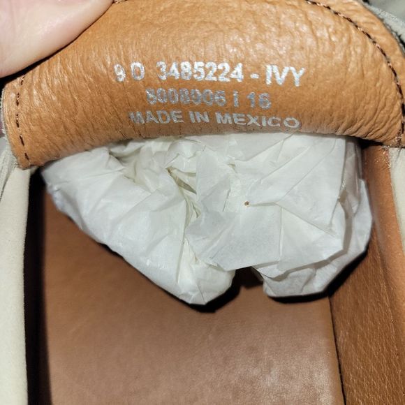 NEW MENS FRYE BOAT SHOES / DRIVING SHOES MOCCASINS. 9D W